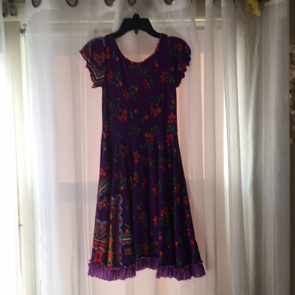 M9 Swirly Girl reversible dress - Picture 3 of 5